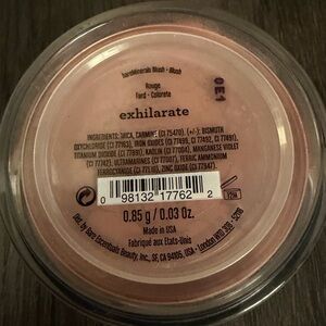 bareMinerals Exhilarate Powder Blush - Peach Pink
